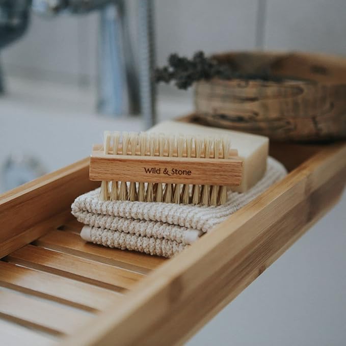 Wild & Stone | Wooden Nail Brush | Double-Sided Natural Sisal Fingernail and Toenail Brush | FSC Certified Beechwood & Sisal Fibres | Vegan & Plastic Free (2 Pack)