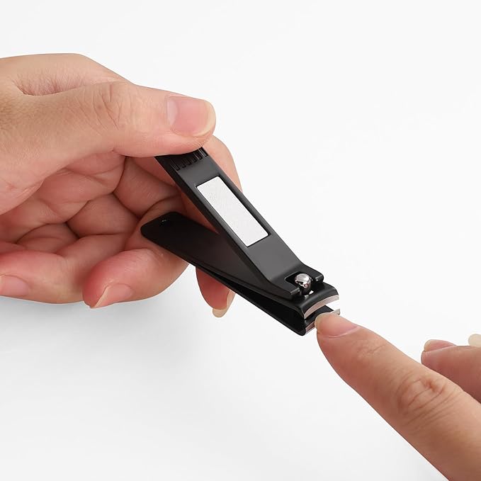 HAWATOUR Manicure Set Pedicure Kit, Heavy Duty Zinc Alloy Stainless Steel Fingernail Clippers Toenail Clippers Nail File with Tin Case, Premium Manicure Tools for Nail Care, Black