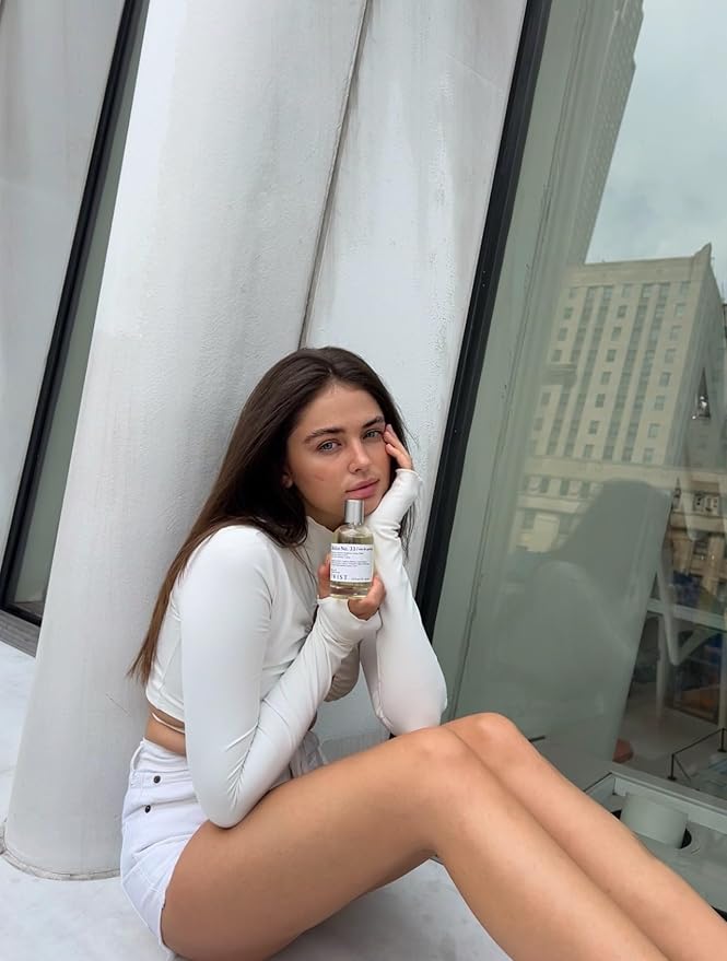 Twist Goss. Girl No. 135 - Inspired by J. P. Gaultier Scandal for Her, Long-Lasting Perfume for Women, Vegan, Clean Ingredients, Honey & Tuberose Fragrance – Spray 100 ml | 3.4 fl. oz.