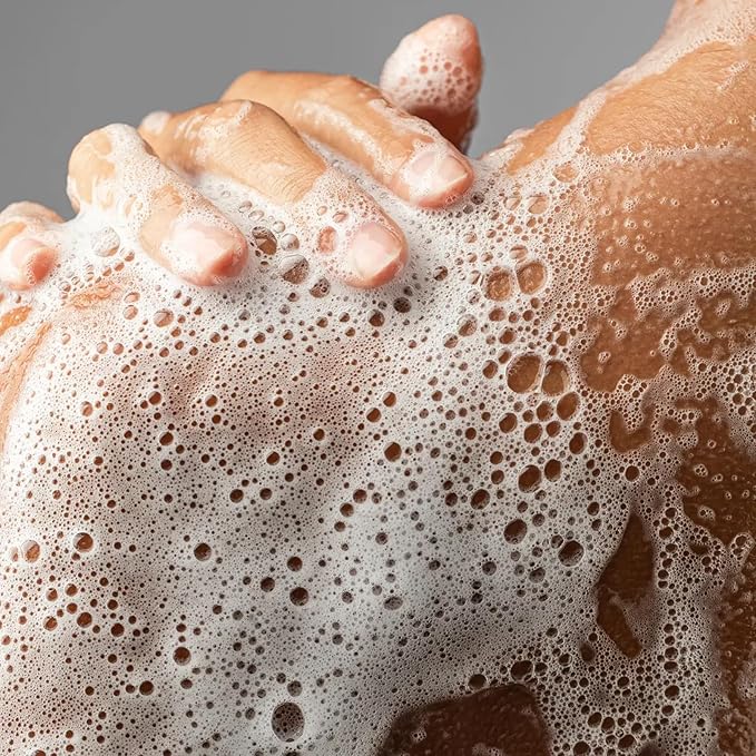 Caswell-Massey Gardenia Natural Bar Soap for Women, Moisturizing Body Soap Bar for All Skin Types, Made with Essential Oils & Plant-Based Formula for Soft Skin, 3.5 oz