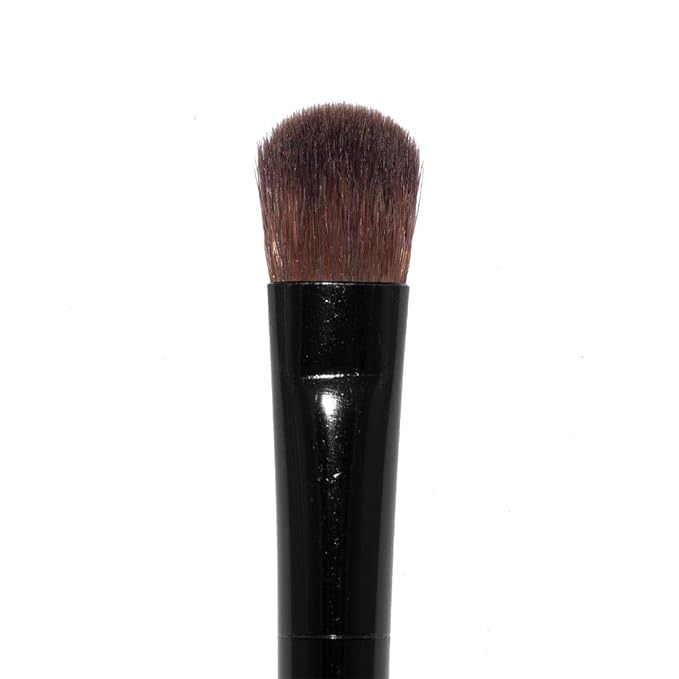 Palladio Flat Shadow Brush, Eyeshadow Flawless Blending, Perfect to Contour, Soften Edges, Smooth Finish, Synthetic Natural Bristles, Soft Feel, Comfortable Grip, Professional Application