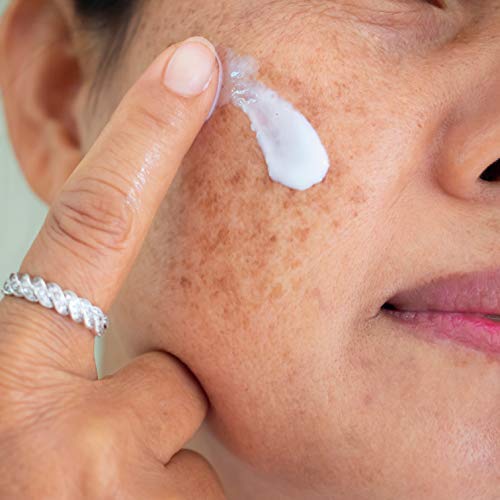 Skinuva® Brite Dark Spot Treatment – Tone-Enhancing Cream Formulated with Growth Factors, Vitamin C, and Niacinamide For All Skin Types