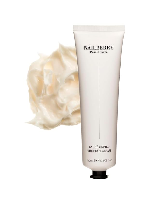 Revitalising Foot Cream | Dry Cracked Heels and Feet | Lightweight Lotion with Hyaluronic Acid | Nourishing Shea Butter | Eucalyptus & Peppermint Essential Oils | Vegan & 99% Natural | 50 ml