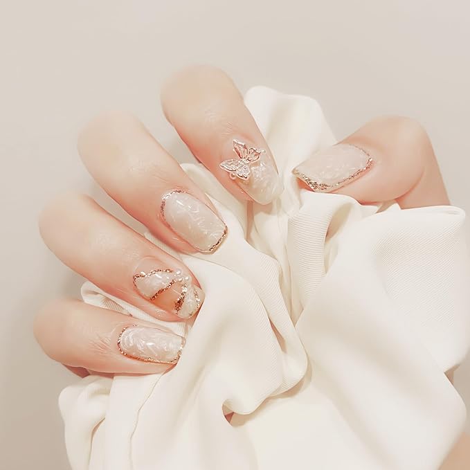 MAYCHAO 15ML Pearl Gel Nail Polish 1Pc Pearlescent Shell White Nail Polish Soak Off Shimmer Mermaid Gel Polish for Nail Art Manicure Salon DIY at Home, 0.5 OZ