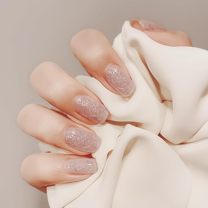 MAYCHAO 15ML Pearl Gel Nail Polish 1Pc Pearlescent Shell White Nail Polish Soak Off Shimmer Mermaid Gel Polish for Nail Art Manicure Salon DIY at Home, 0.5 OZ