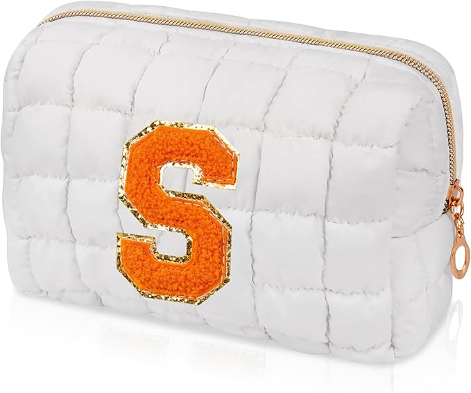 Initial Checkered Makeup Bag, Large Quilted Cosmetic Bag, Cute Make up Pouch for Purse, Travel Toiletry Storage Bag for Women Preppy Teen Girls Gift Trendy Stuff Gift (White S)