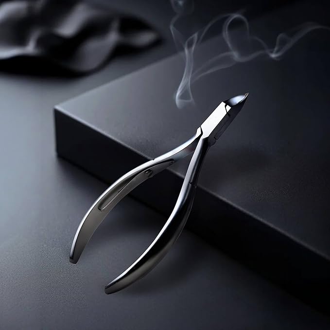 Vanfa Cuticle Nippers, Cuticle Trimmer, Professional Cuticle Cutter - Extremely Sharp - Stainless Steel - Square Head - Single Spring - VF05 Jaw #14 (Pack of 1)