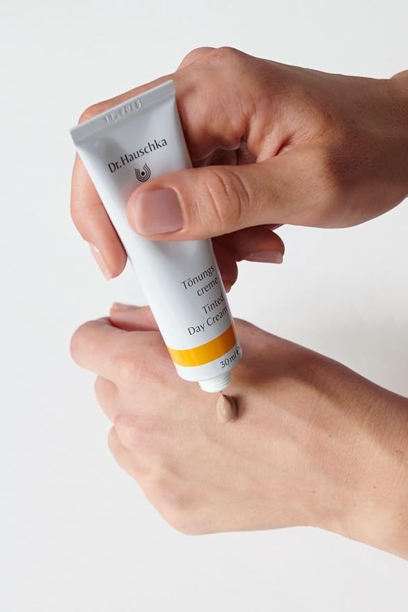 Dr. Hauschka Tinted Day Cream, 1 Fl Oz