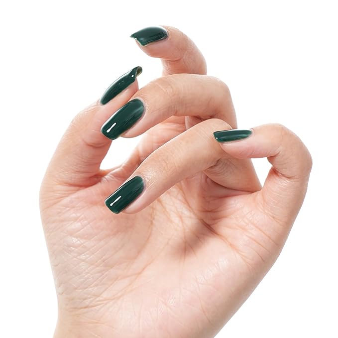 MAYCHAO 15ML Gel Nail Polish 1Pc Emerald Green Gel Polish Soak Off UV LED Nail Polish Nail Art Starter Manicure Salon DIY at Home, 0.5 OZ