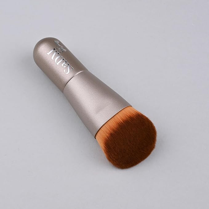 Kabuki Makeup Brush - Angled Blender Brush for Powder, Cream, Liquid Foundation, Sunscreen, Blush Blending & Bronzer - Professional Make Up Brush - Full Face Makeup Brush - Vegan & Cruelty Free