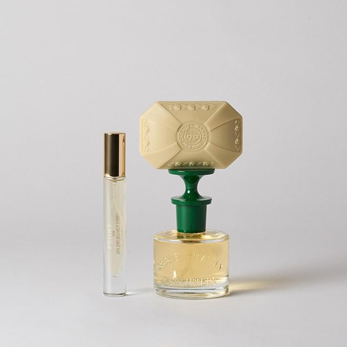 Caswell-Massey Peony Perfume Spray, Sweet Floral Scent for Women with Wild Berry and Amber, Made in USA, 0.25 Oz