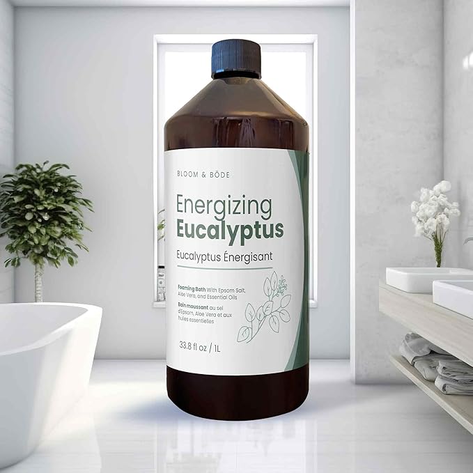 Luxury Foaming Bath - Natural Scented Bubble Bath with Essential Oils and Epsom Salt - Energizing Eucalyptus Scent, 33.8 fl oz / 1L