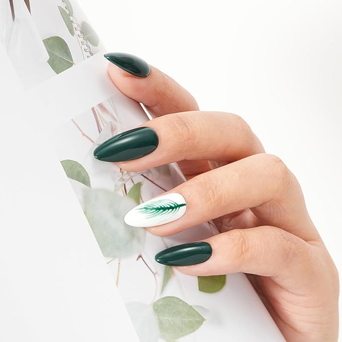 MAYCHAO 15ML Gel Nail Polish 1Pc Emerald Green Gel Polish Soak Off UV LED Nail Polish Nail Art Starter Manicure Salon DIY at Home, 0.5 OZ