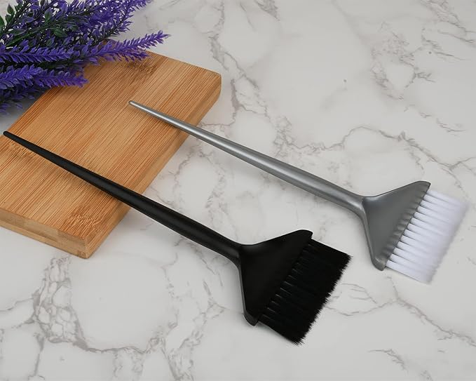 DS. DISTINCTIVE STYLE Hair Dye Applicator Brushes 5 Pieces Long Handle Soft Bristles Hair Coloring Kit Salon Bleach Tinting DIY Tool