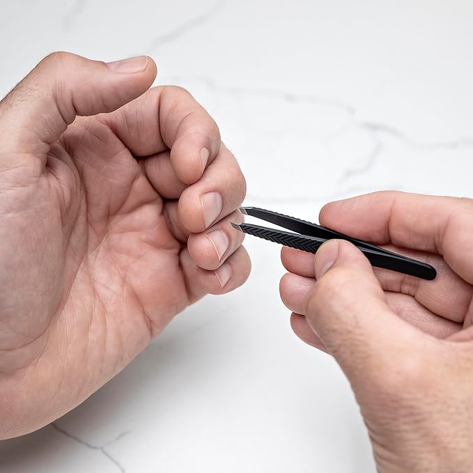 MANSCAPED® Shears 3.0, 5-Piece Precision Men’s Nail Grooming Travel Kit, Stainless Steel Manicure Set with Fingernail & Toenail Clippers, Nail File, Slant Tip Tweezers, Cuticle Scissors, Travel Case