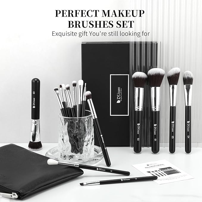 DUcare Makeup Brushes with Bag,15Pcs Christmas Makeup Brush Set Travel Kabuki Foundation Blending Blush Eyeliner Shadow Brow Concealer Brushes Kit