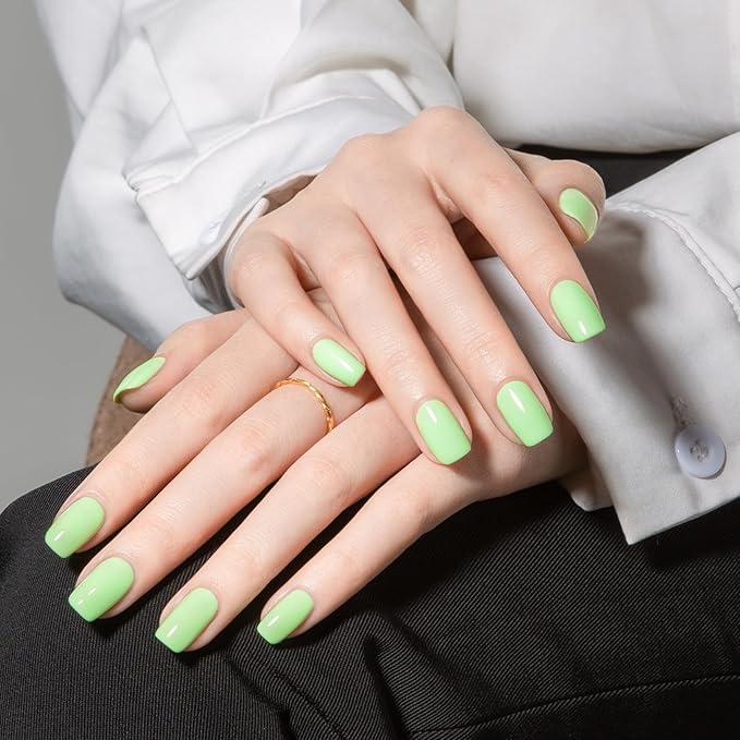 MAYCHAO 15ML Light Milky Green Gel Nail Polish 1Pc Pastel Green Gel Polish Soak Off UV LED Nail Polish Nail Art Starter Manicure Salon DIY at Home, 0.5 OZ