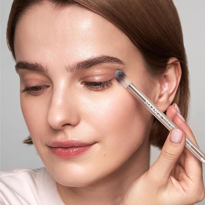 MAANGE Makeup Brushes 16 Pcs Premium Synthetic Makeup Brush Set Foundation Brush for Liquid Powder Concealer Precision Eyeshadows Blending (Gold)