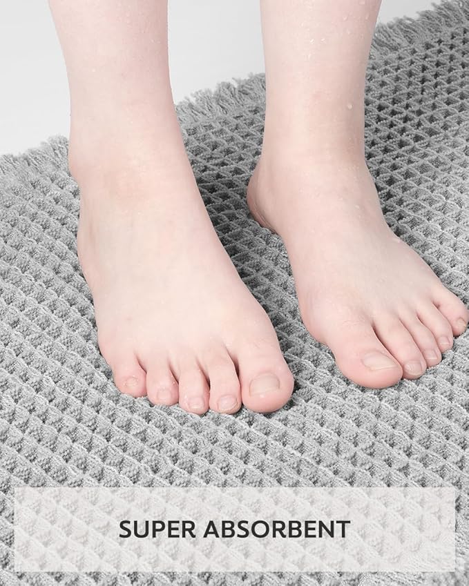 tchdio Waffle Bath Mat-Runner Rug, Super Absorbent Non Slip Bath Mats for Bathroom Machine Washable Long Rugs with Tassels, Bath Rugs for Bathroom Floor Beside Tub, 2' x 5', Light Grey