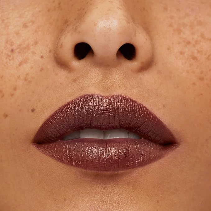 ILIA - Lip Sketch Hydrating Crayon | Hydrate, Plump, Smooth, Strengthen | Long Lasting up to 12-Hours, Bleed-Resistant, Soft-Matte | Barrier-Building, Non-Toxic, Cruelty-Free (Tableau)