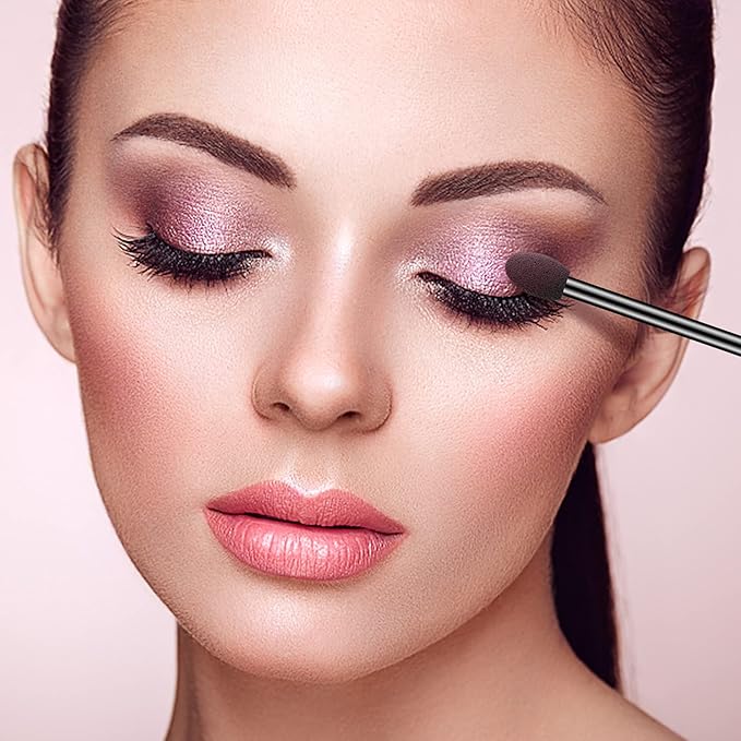 Ponpon 100Pcs Eyeshadow Applicators Dual Sides Eye Sponge Applicators Disposable Eyeshadow Brush for Girls Lady Women Makeup