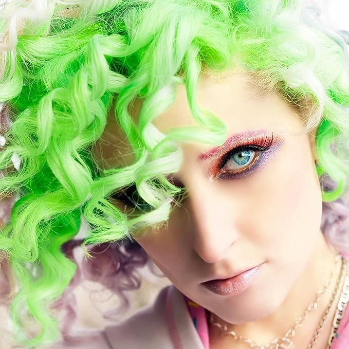 Green Hair Spray, Temporary Hair Color Wax, Natural Hair Wax Color Spray 4.23 Ounces, Kids Women Temporary Hair Dye Wax Styling Clay Pomades for Christmas Party,Role Playing,Cosplay,Halloween (Green)