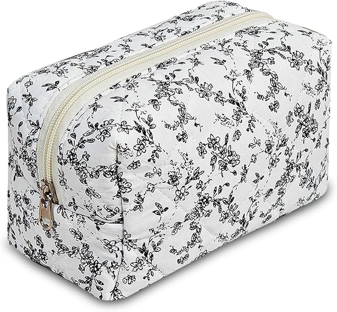 Quilted Makeup Pouch,Cotton Puffy Makeup Bag, Coquette Cosmetic Bag for Women and Girls, Aesthetic Organizer Bag, Cute Flower Travel Toiletry Bag