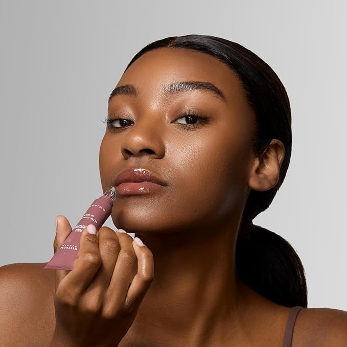 Westmore Beauty Pout Perfector Lip Gloss – Intensely Hydrating Sheer-Tinted Balm with Hyaluronic Acid & Vitamin E – Plumps & Nourishes Dry, Cracked Lips for a High Shine Finish – Rich Toffee, .33 oz