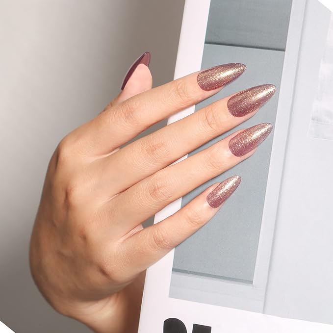 MAYCHAO 15ML Purple Shimmer Gel Nail Polish 1Pc Sparkly Purple Glitter Gel Polish Soak Off UV LED Nail Polish Nail Art Starter Manicure Salon DIY at Home, 0.5 OZ