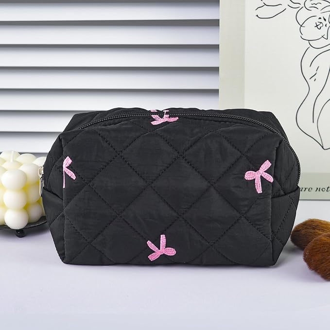 Quilted Makeup Pouch,Cotton Puffy Makeup Bag, Coquette Cosmetic Bag for Women and Girls, Aesthetic Organizer Bag, Cute Flower Travel Toiletry Bag