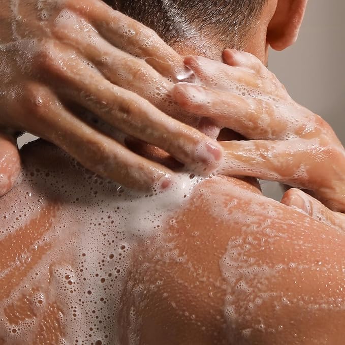 Caswell-Massey Men’s Bar Soap Gift Set – Jockey Club Scent – Triple-Milled Moisturizing Body Soap Bars for All Skin Types, Plant-Based Formula with Essential Oils, Made in USA, 3 x 5.8 oz