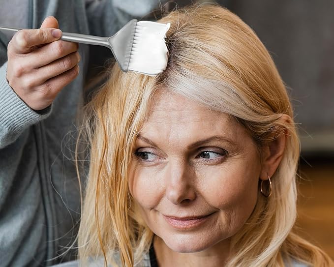 DS. DISTINCTIVE STYLE Hair Dye Applicator Brushes 5 Pieces Long Handle Soft Bristles Hair Coloring Kit Salon Bleach Tinting DIY Tool (Black)