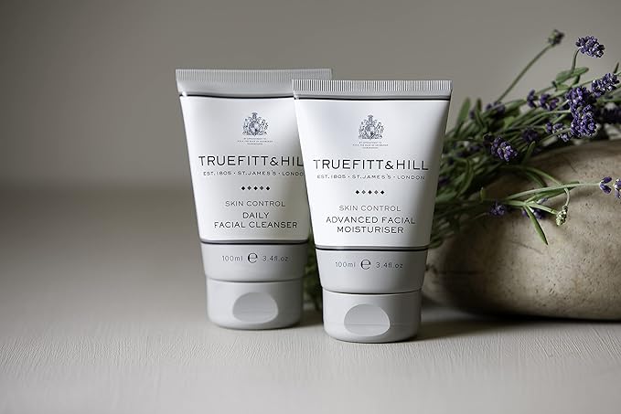 Truefitt & Hill Luxury Aftershave Balm - Ultimate Comfort - Premium Soothing Moisturizer with Aloe Vera Extract - Ideal for Sensitive Skin, Razor Burn Relief, and a Silky Smooth Finish - 3.38 oz.