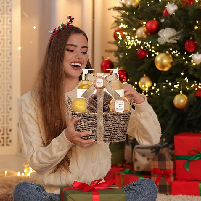 Christmas Gifts for Women Spa Baskets for Women Gift, Warm Caramel & Fig Bath Gift Set with Shower Gel Self Care Pampering Gifts for Mothers Day, Birthday, Anniversary Gift
