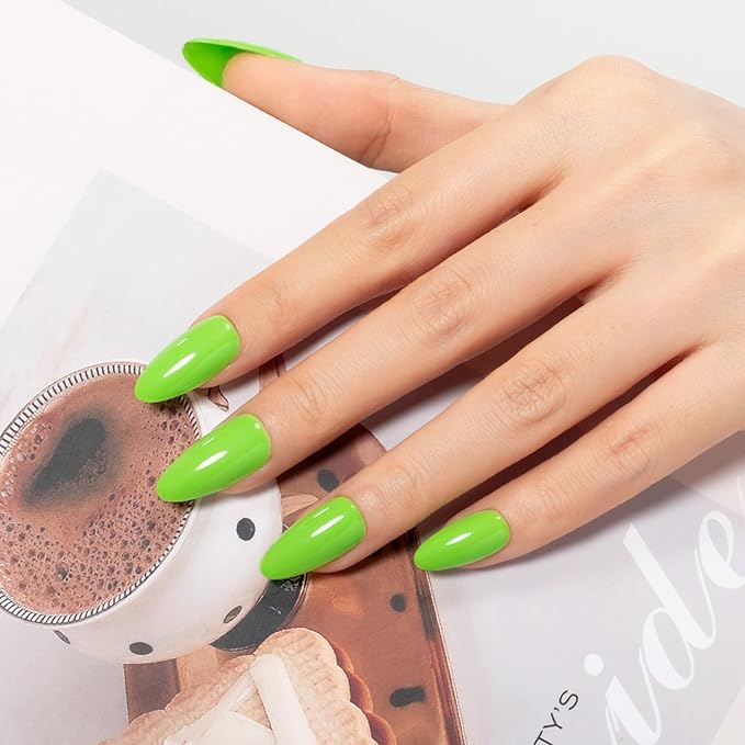 MAYCHAO 15ML Apple Green Gel Nail Polish 1Pc Bright Green Gel Polish Soak Off UV LED Nail Polish Nail Art Starter Manicure Salon DIY at Home, 0.5 OZ
