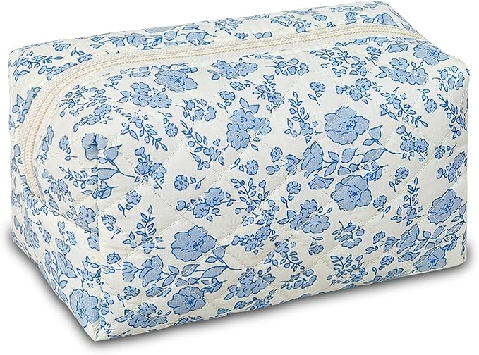Quilted Makeup Pouch,Cotton Puffy Makeup Bag, Coquette Cosmetic Bag for Women and Girls, Aesthetic Organizer Bag, Cute Flower Travel Toiletry Bag