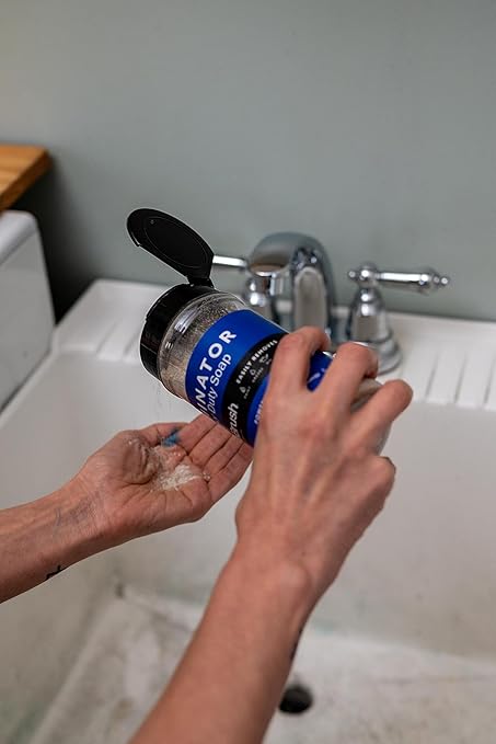 Apollo Brush Dominator Heavy Duty Powder Soap - 10 ounce Bottle