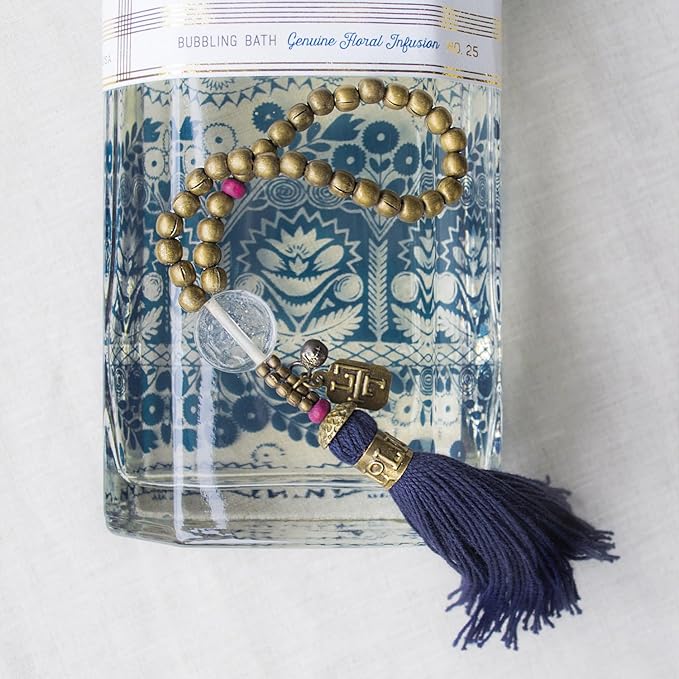 Lollia Dream Bubble Bath, Skin Hydrating & Deep Moisturizing, Avocado Oil & Green Tea, Relaxing Scented Bubbling Bath Soap, White Tea & Honeysuckle Scent