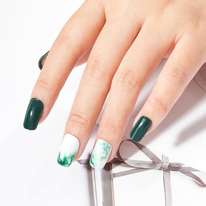 MAYCHAO 15ML Gel Nail Polish 1Pc Emerald Green Gel Polish Soak Off UV LED Nail Polish Nail Art Starter Manicure Salon DIY at Home, 0.5 OZ