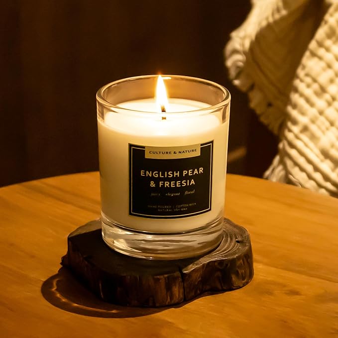 CULTURE & NATURE Natural Soy Wax Candle 7oz (English Pear & Freesia)