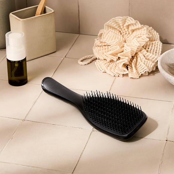 Tangle Teezer Ultimate Detangler Brush for Wet & Dry Hair, Eliminates Knots & Reduces Breakage for All Hair Types, Liquorice Black
