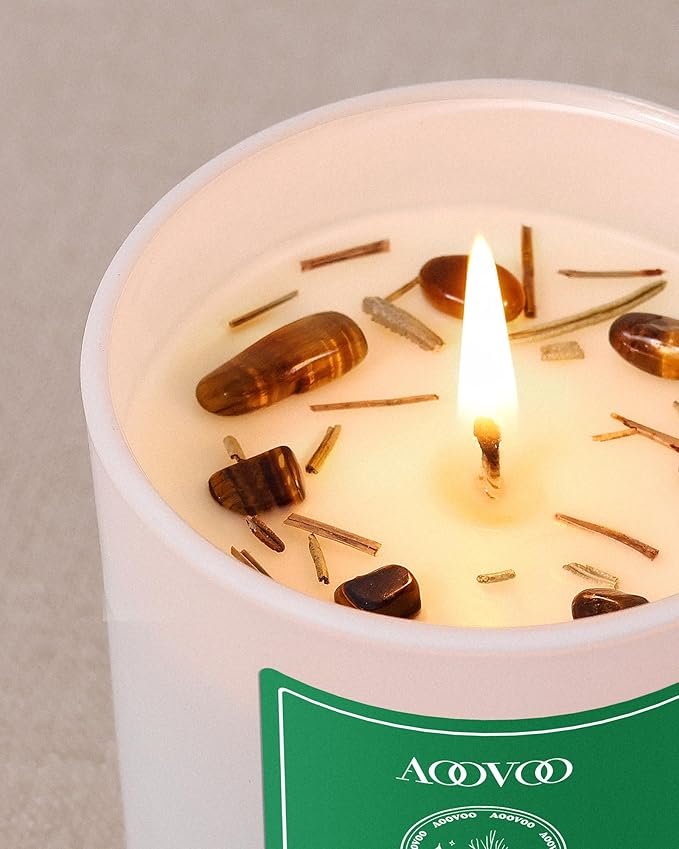 AOOVOO Cedar Scented Candles for Women - Aromatherapy Candle with Crystals Inside, 10oz Soy Candles for Home Scented, Birthday Gifts Christmas Candle for Women Mom