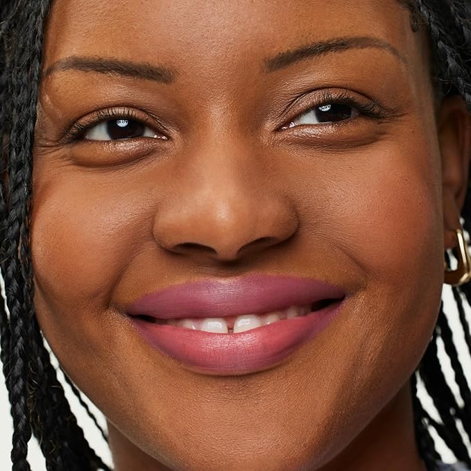 ILIA - Lip Sketch Hydrating Crayon | Hydrate, Plump, Smooth, Strengthen | Long Lasting up to 12-Hours, Bleed-Resistant, Soft-Matte | Barrier-Building, Non-Toxic, Cruelty-Free (Rhyme)