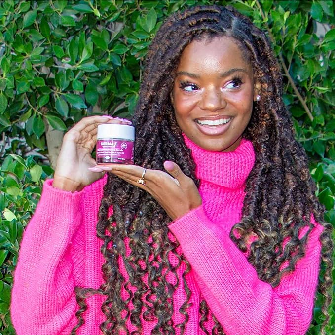 DERMA E Microdermabrasion Scrub with Dead Sea Salt & Citrus Essential Oils – Facial Exfoliating Scrub Smooths, Revitalizes and Renews – Ideal for Scars and Wrinkles, 2oz