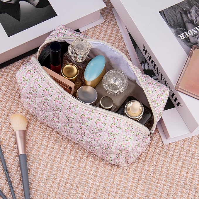 Floral Makeup Bag, Cute Cosmetic Bag for Women Girls, Quilted Cotton Make up Pouch, Travel Makeup Bags, Portable Storage Toiletry Organizer Bag(Pink Floral)