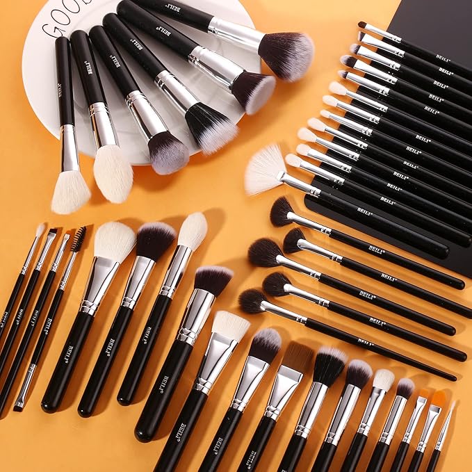 BEILI Makeup Brushes 42pcs Makeup Brush Set Premium Goat Synthetic Hair Kabuki Foundation Blending Brush Face Powder Blush Concealers Eye Shadows Make Up Brushes Kit with Case（Black）