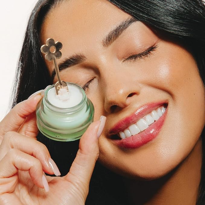 Poppy & Pout Sweet Mint Overnight Lip Mask – Refreshing Lip Treatment with Shea Butter & Beeswax – Cruelty Free, Recyclable Glass Jar (0.65 oz)