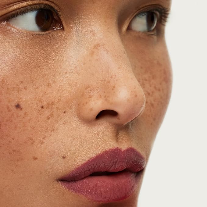 ILIA - Lip Sketch Hydrating Crayon | Hydrate, Plump, Smooth, Strengthen | Long Lasting up to 12-Hours, Bleed-Resistant, Soft-Matte | Barrier-Building, Non-Toxic, Cruelty-Free (Rhyme)