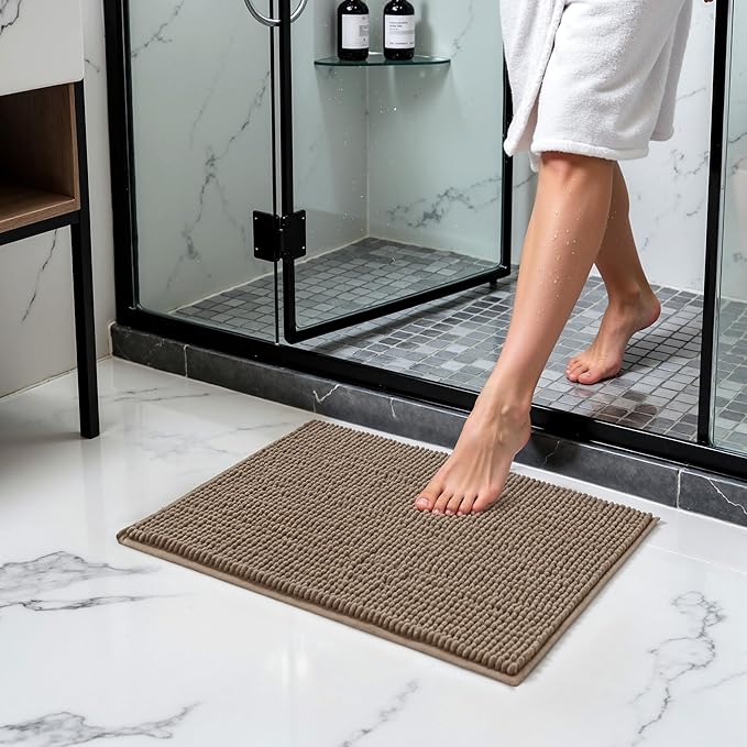 SUBRTEX Bathroom Rugs Chenille Bath Rug Soft Short Plush Bath Mat Soft Shower Mat Water Absorbent Shower Mat Quick Dry Machine Washable(Taupe Brown,16" x 24")