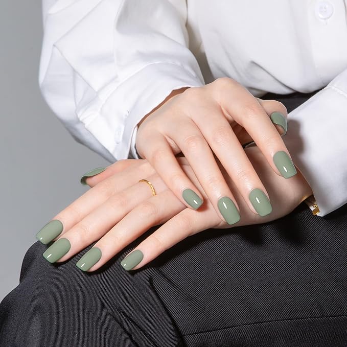 MAYCHAO 15ML Olive Green Gel Nail Polish 1Pc Sage Green Gel Polish Soak Off UV LED Nail Polish Nail Art Starter Manicure Salon DIY at Home, 0.5 OZ